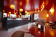 Im vorderen Bereich: Bar & Café (Foto. Café Freiheit)